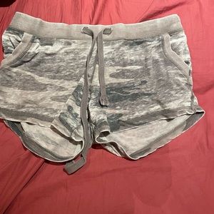 Zsupply camo shorts size medium